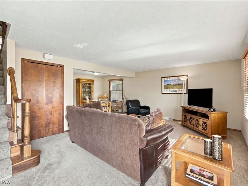 37952 French Creek Road , Avon, OH 44011 Photo 10