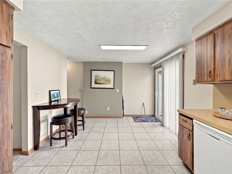 37952 French Creek Road , Avon, OH 44011 Photo 13