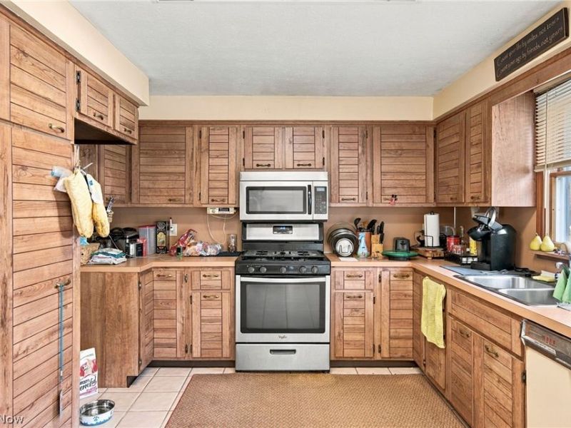 37952 French Creek Road , Avon, OH 44011 Photo 20