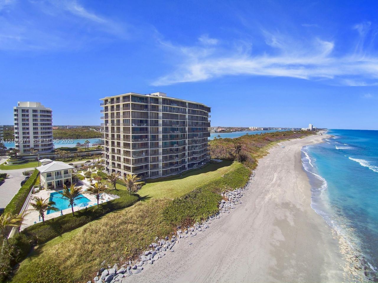 400 Beach Rd , Unit 201, Tequesta, FL 33469 Photo