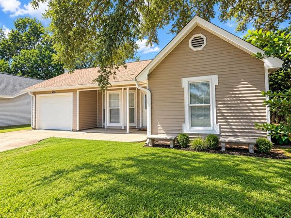 3022 Blue Pine Lane, Niceville, FL 32578