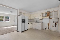 228 Oak Glenn Drive photo 4