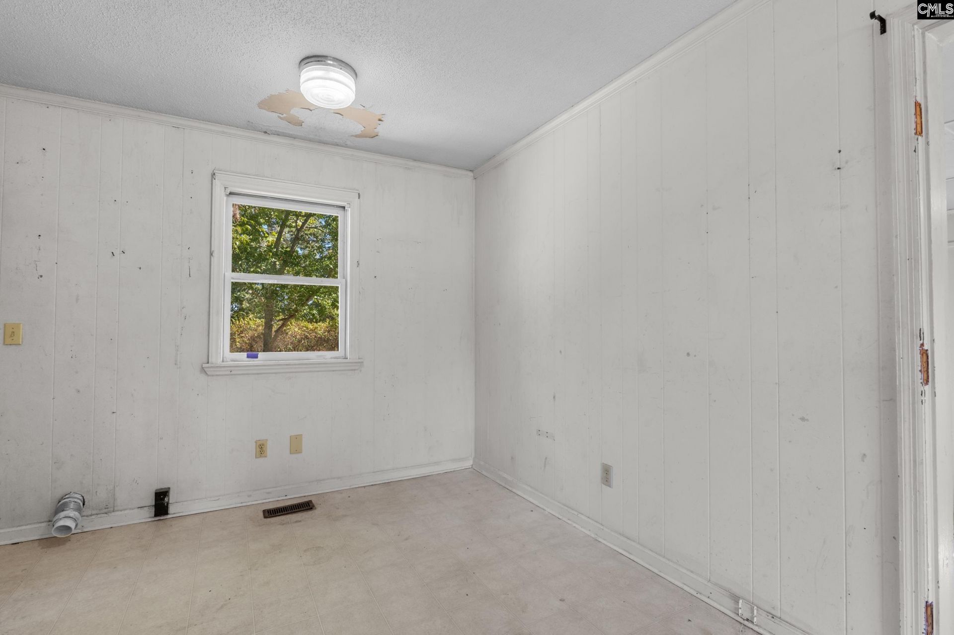 228 Oak Glenn Drive Photo 5