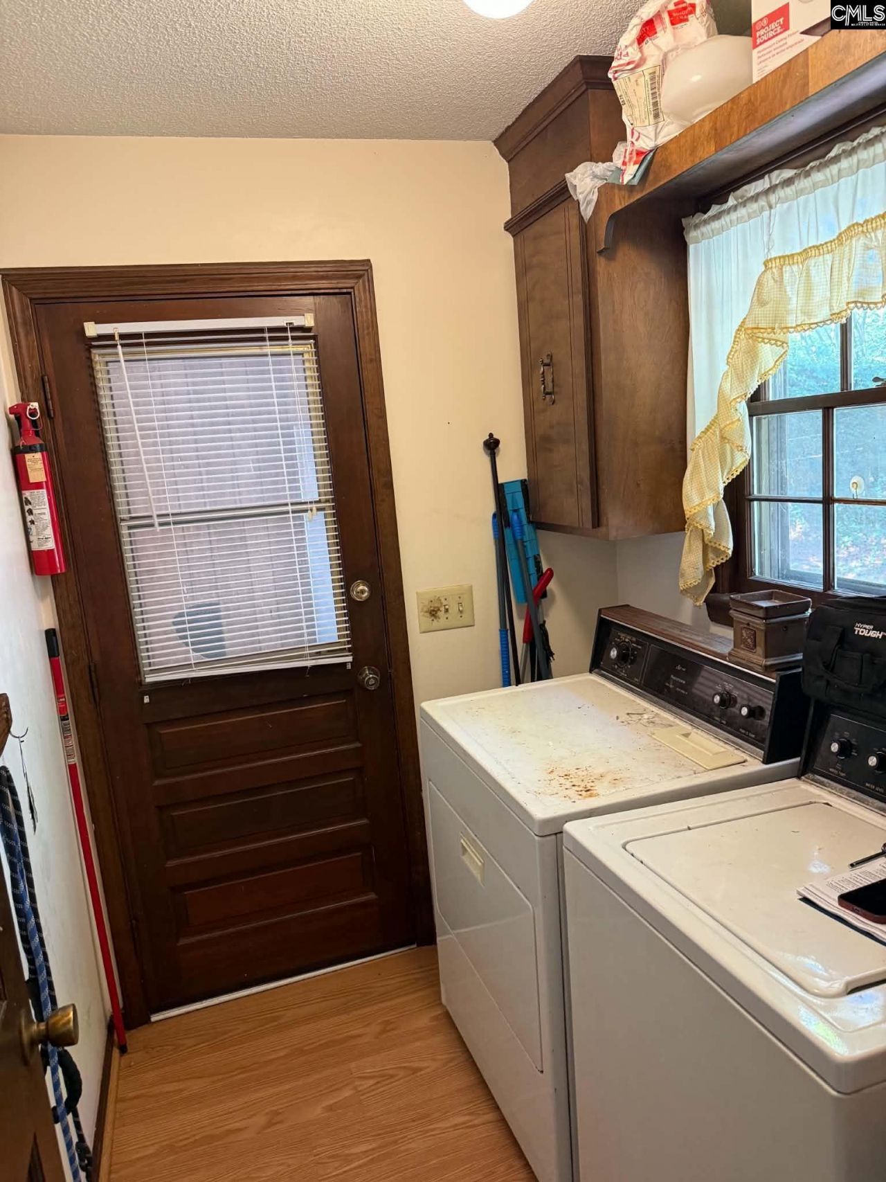 336 Saint Albans Road  Photo 19