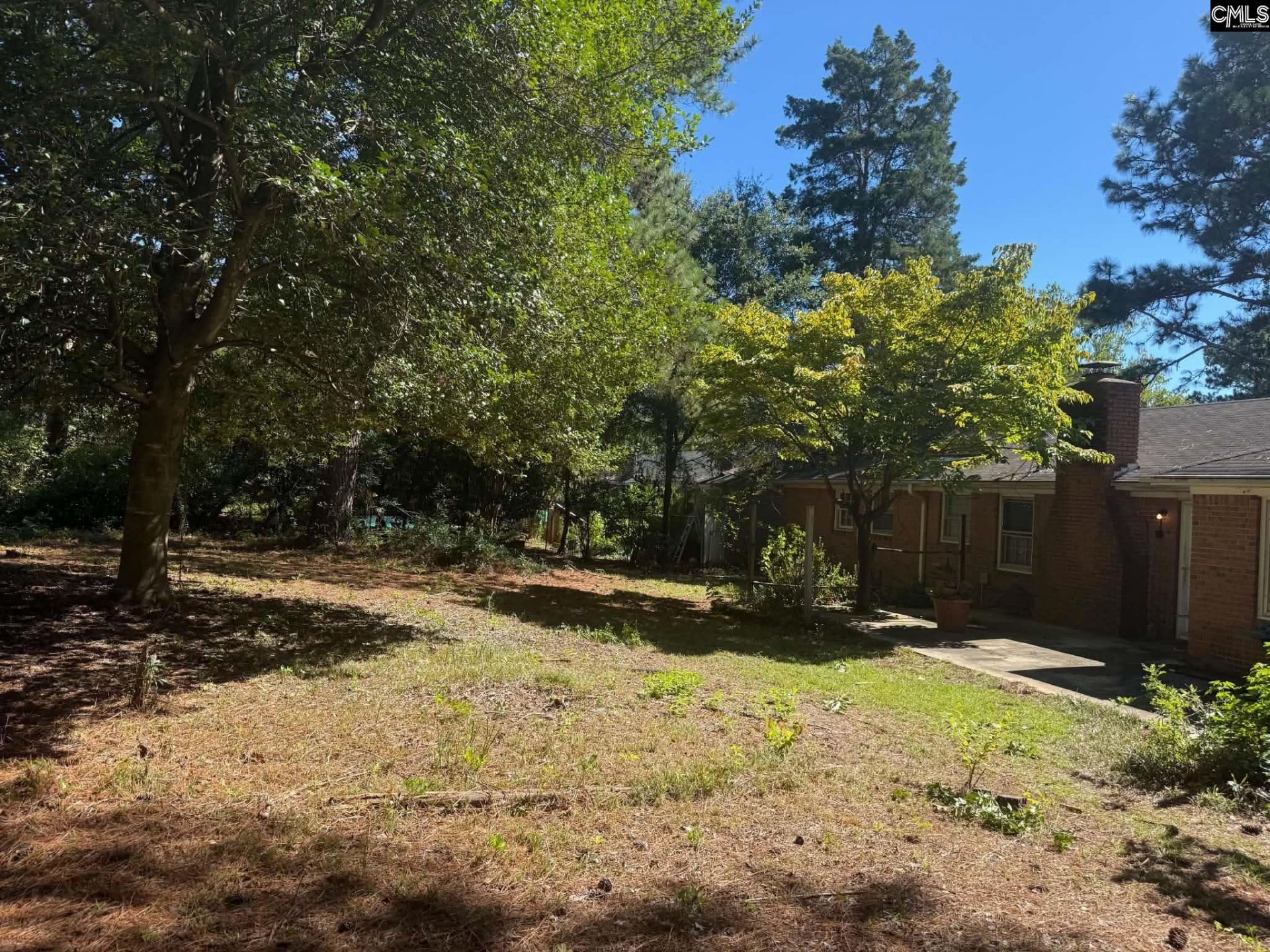 336 Saint Albans Road  Photo 21