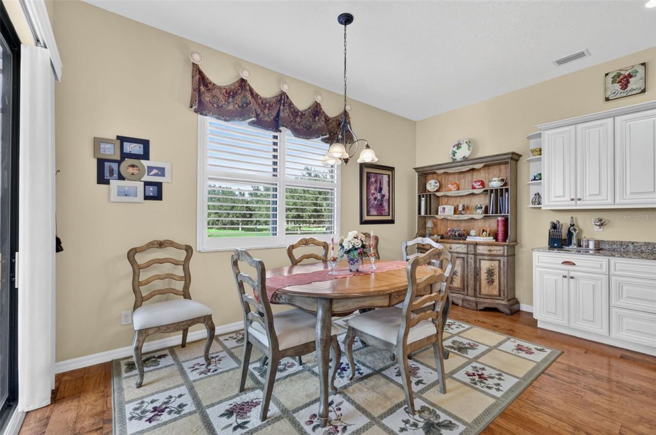 3415 71st Avenue E, Sarasota, FL 34243 Photo