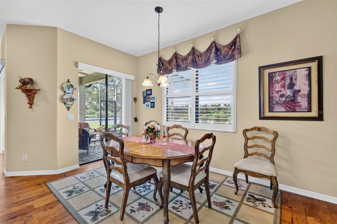 3415 71st Avenue E, Sarasota, FL 34243 Photo