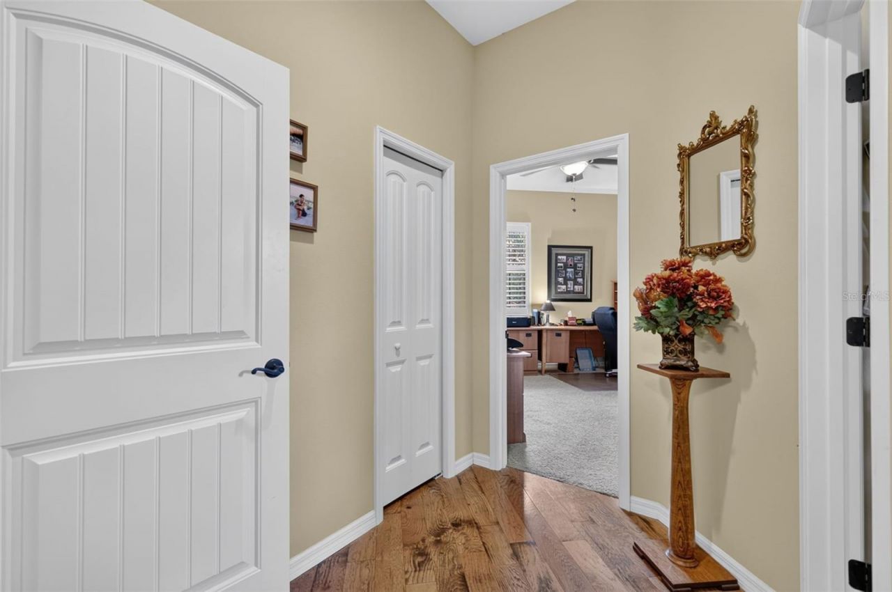 3415 71st Avenue E, Sarasota, FL 34243 Photo