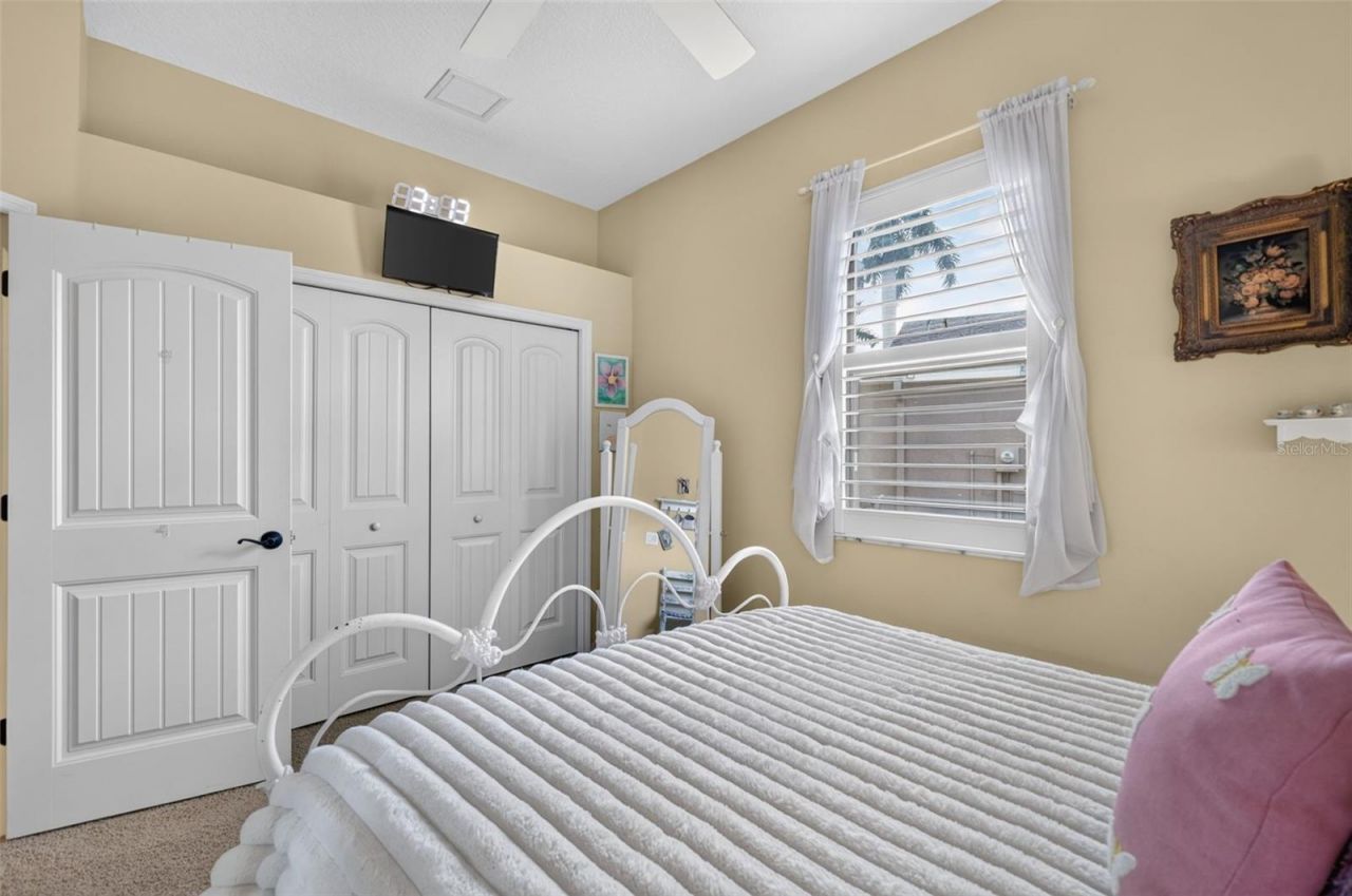 3415 71st Avenue E, Sarasota, FL 34243 Photo