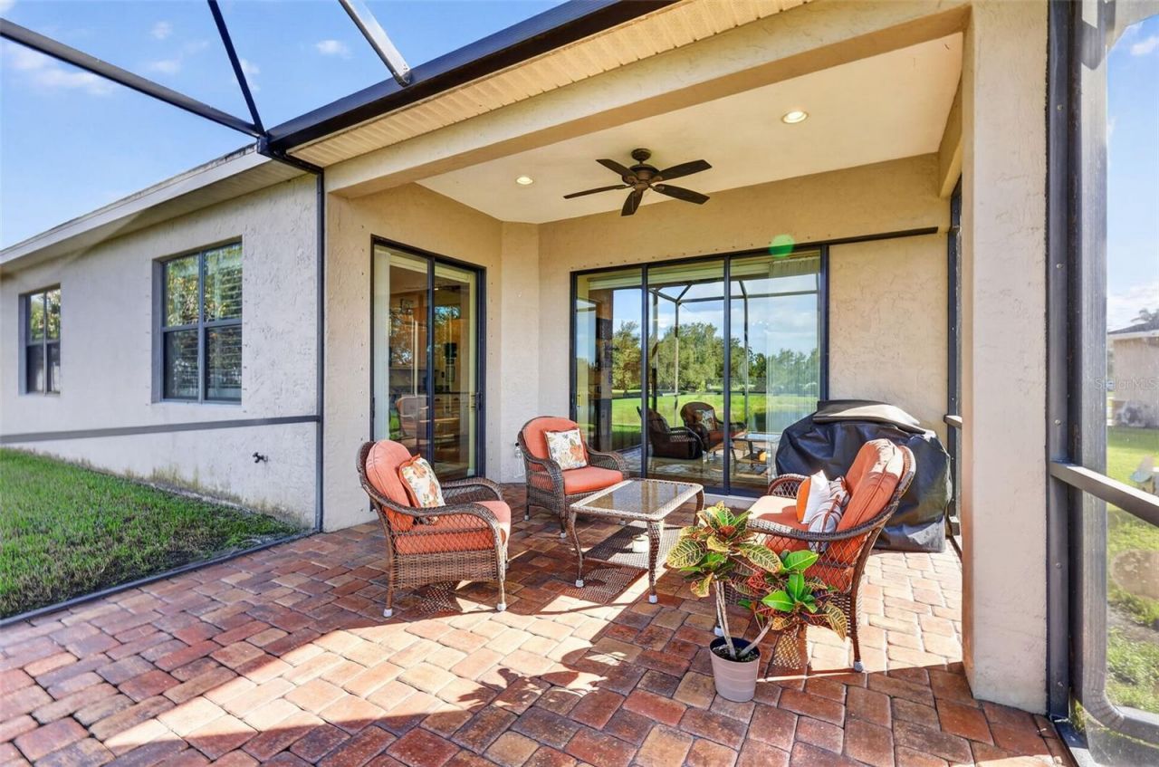 3415 71st Avenue E, Sarasota, FL 34243 Photo