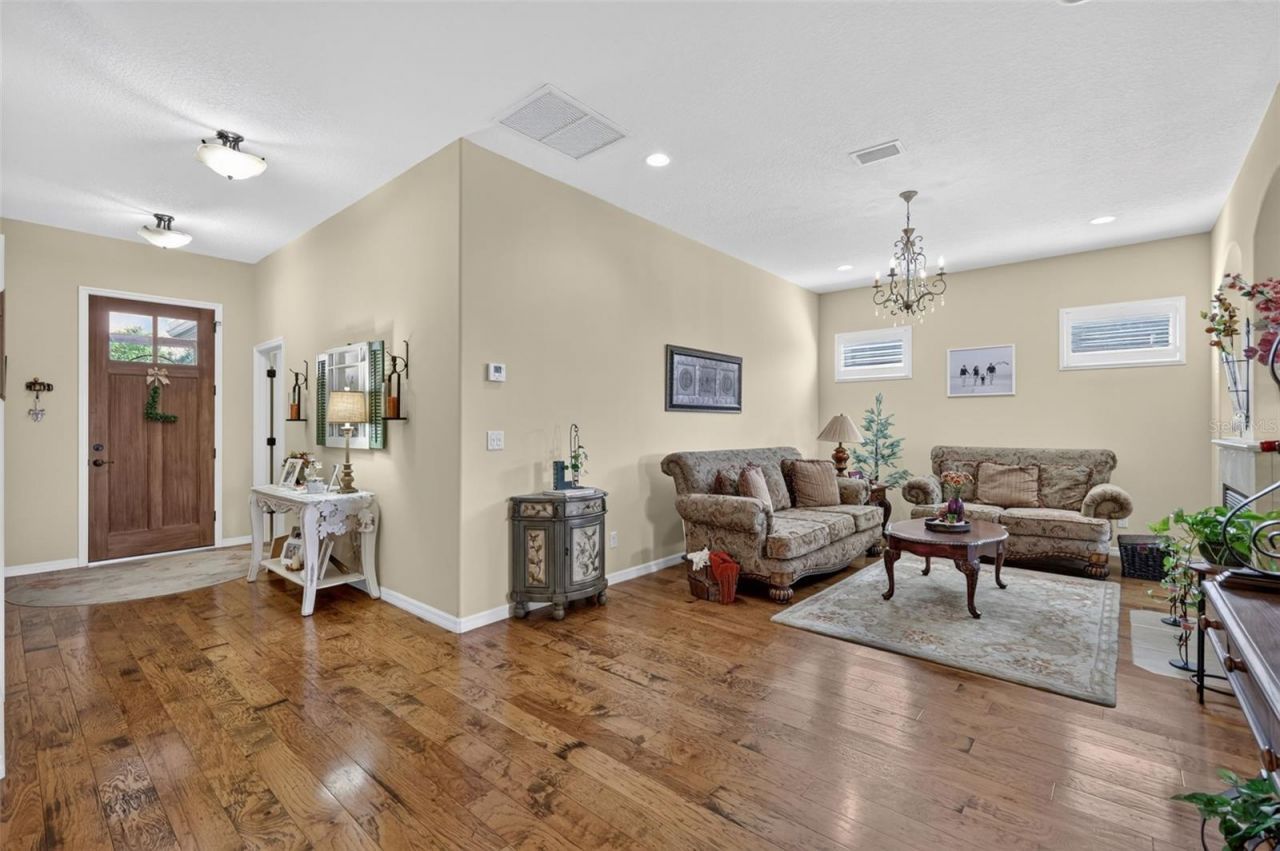 3415 71st Avenue E, Sarasota, FL 34243 Photo
