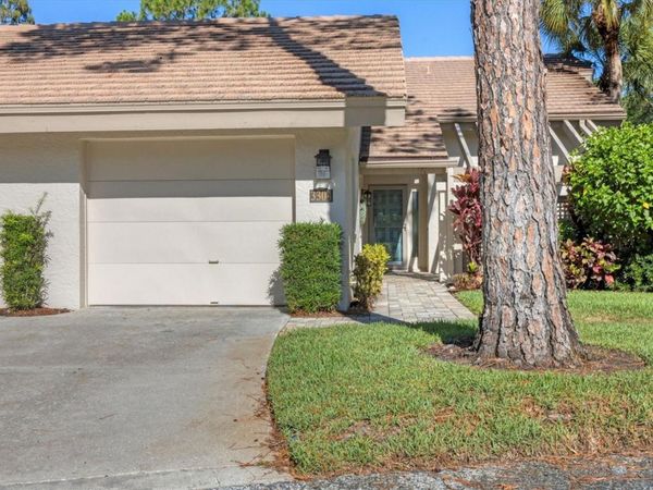 3304 SANDLEHEATH, Unit 25, SARASOTA, FL 34235