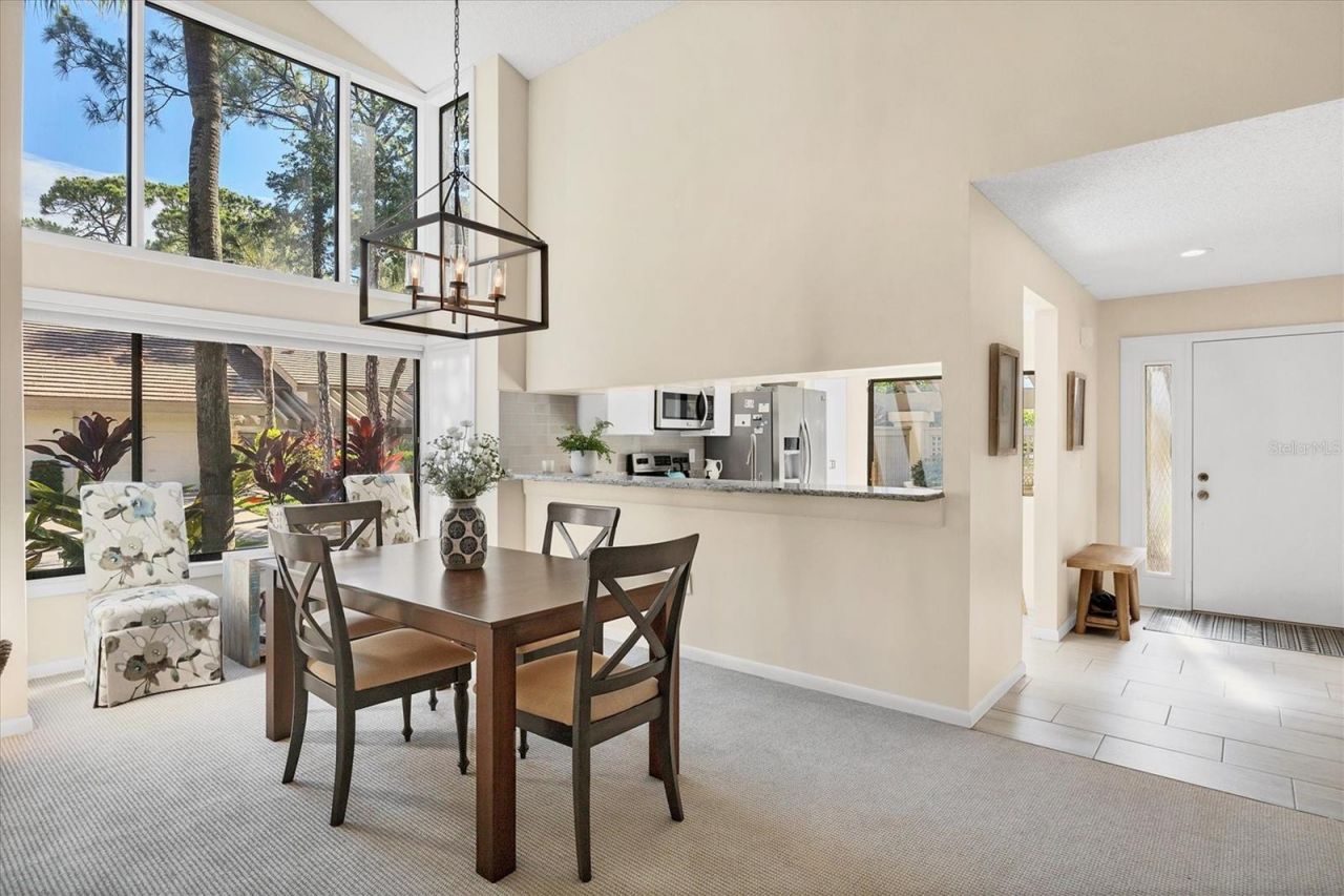 3304 Sandleheath, Unit 25, Sarasota, FL 34235 Photo