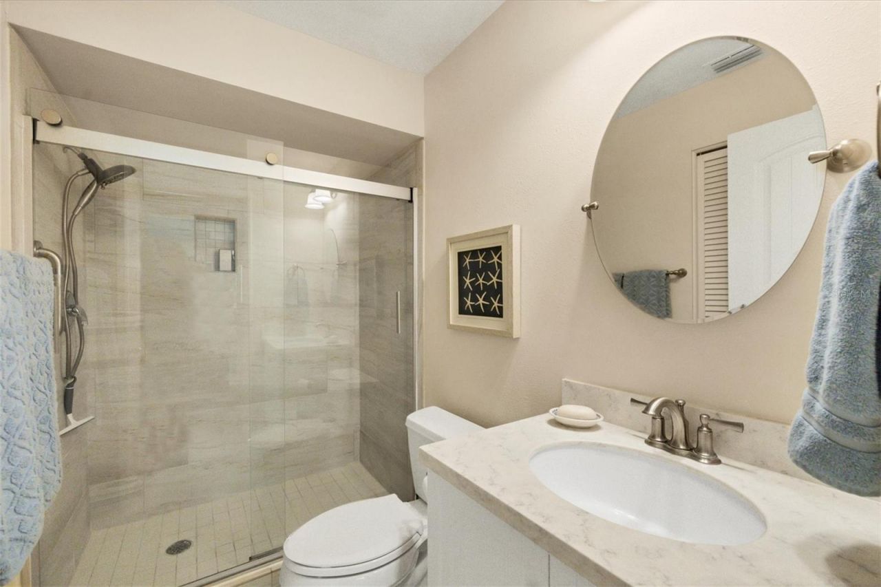 3304 Sandleheath, Unit 25, Sarasota, FL 34235 Photo