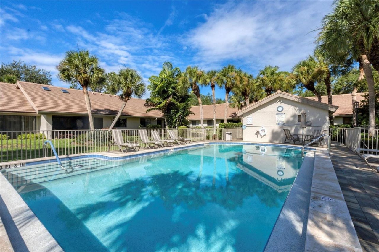 3304 Sandleheath, Unit 25, Sarasota, FL 34235 Photo