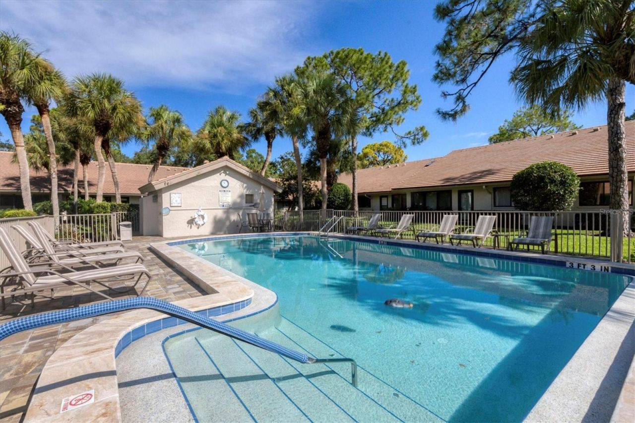 3304 Sandleheath, Unit 25, Sarasota, FL 34235 Photo
