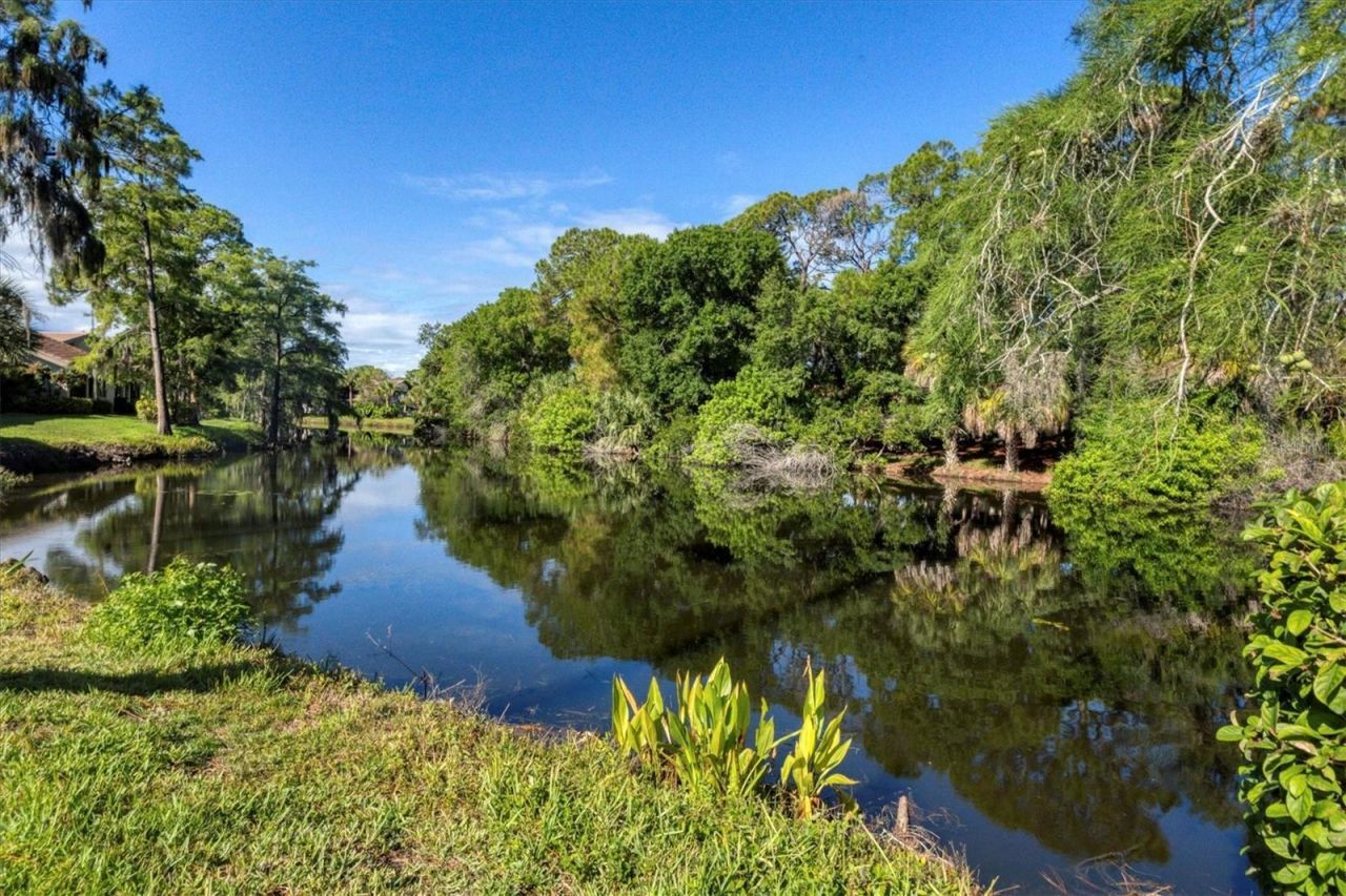 3304 Sandleheath, Unit 25, Sarasota, FL 34235 Photo