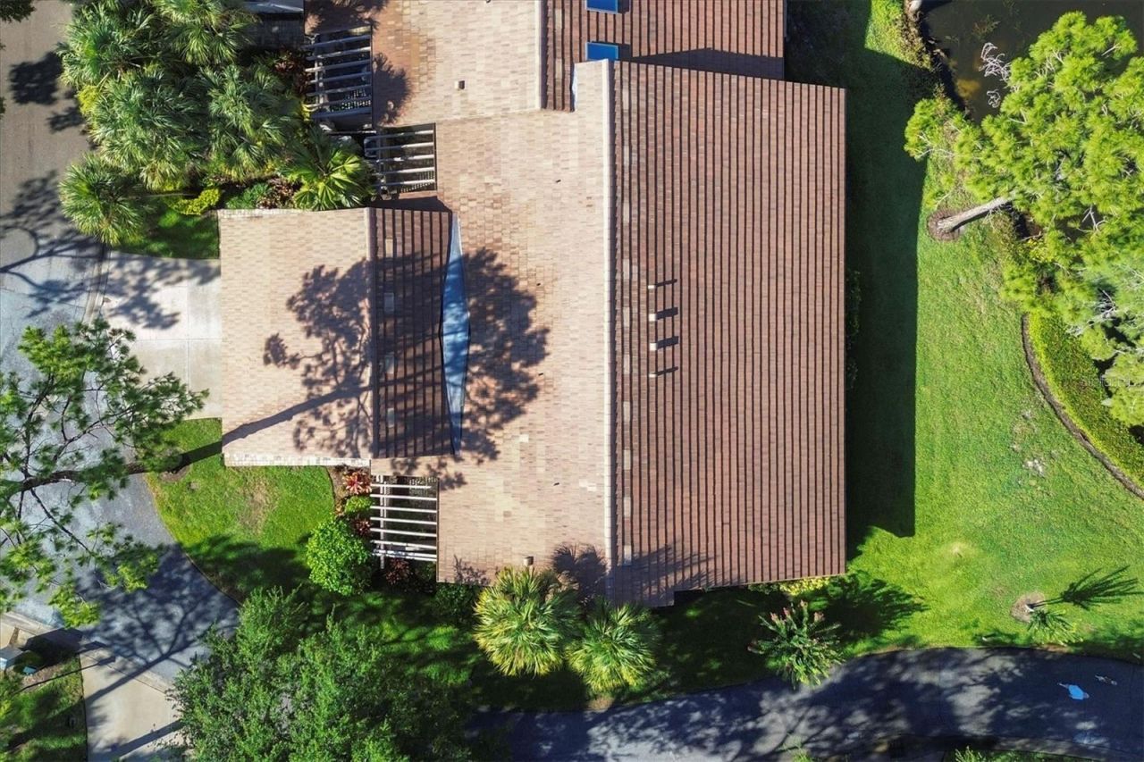 3304 Sandleheath, Unit 25, Sarasota, FL 34235 Photo