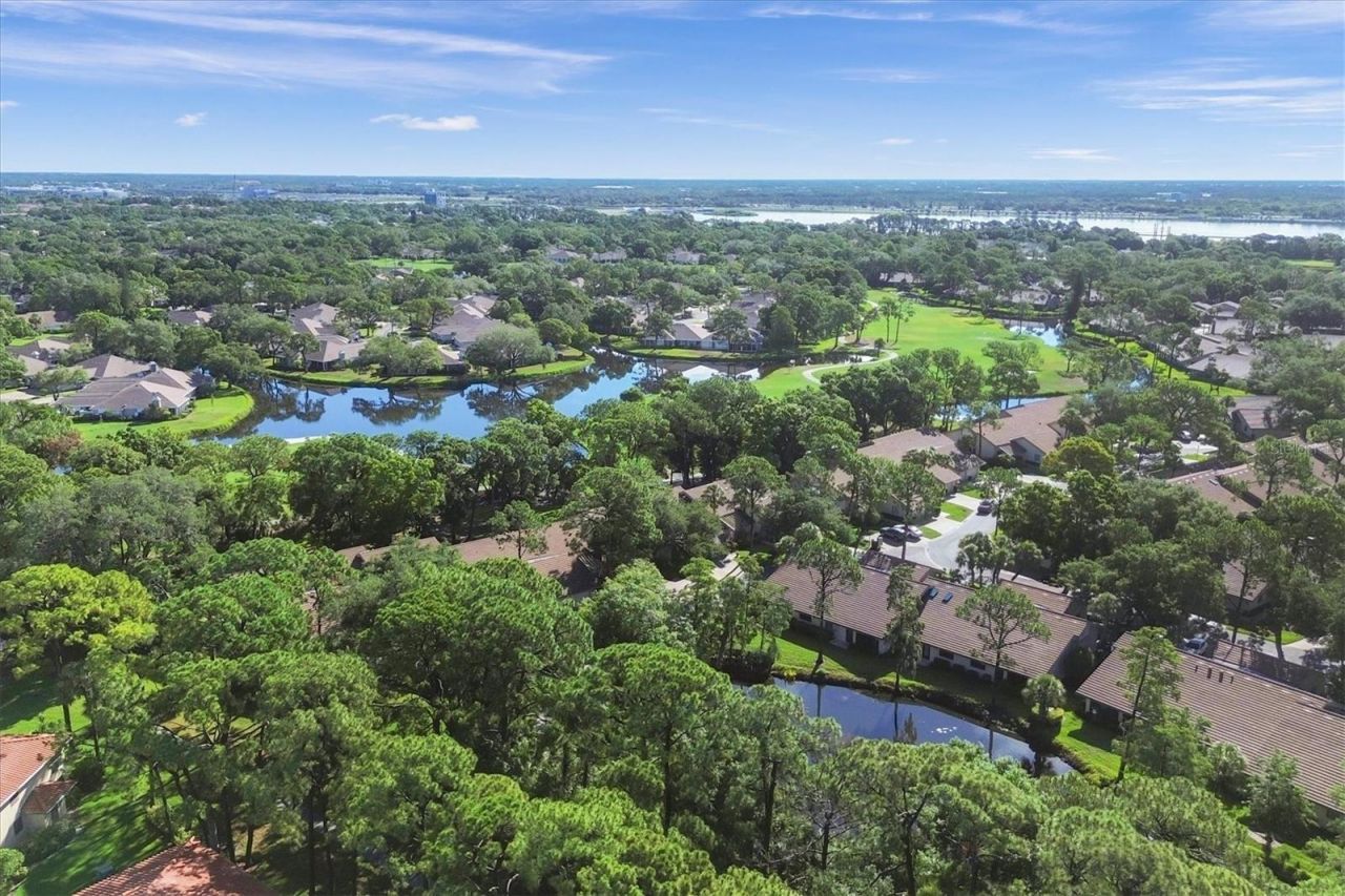 3304 Sandleheath, Unit 25, Sarasota, FL 34235 Photo