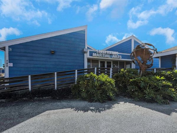 780 N MISSOURI AVENUE , LARGO, FL 33770
