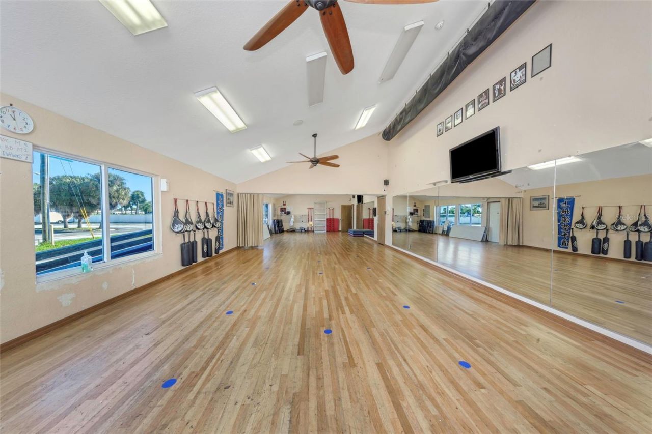 780 N Missouri Avenue , Largo, FL 33770 Photo