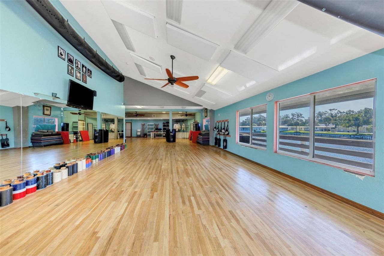780 N Missouri Avenue , Largo, FL 33770 Photo