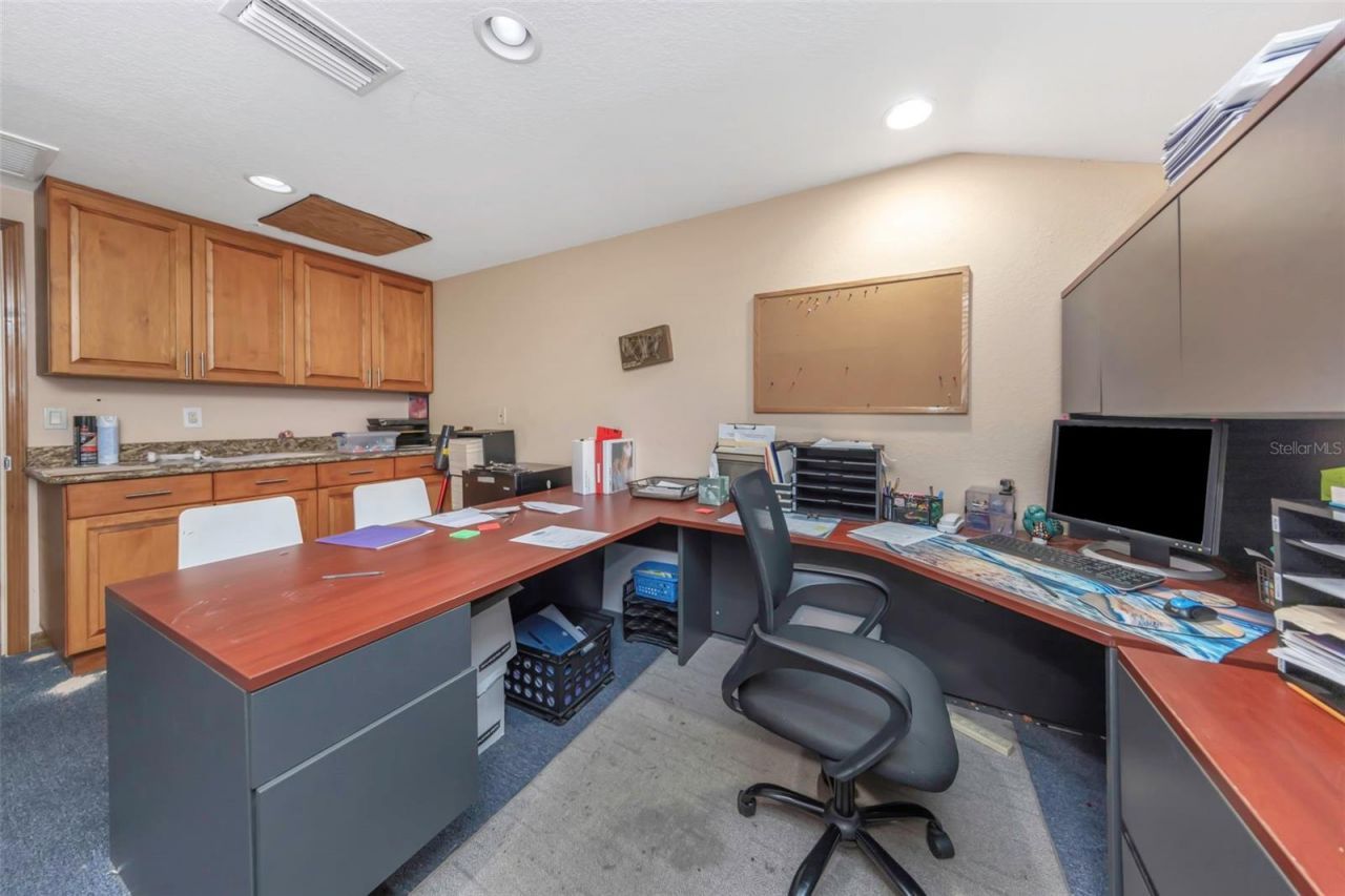 780 N Missouri Avenue , Largo, FL 33770 Photo