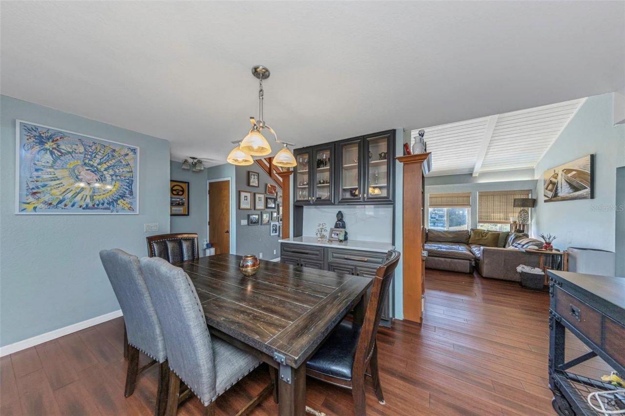 780 N Missouri Avenue , Largo, FL 33770 Photo