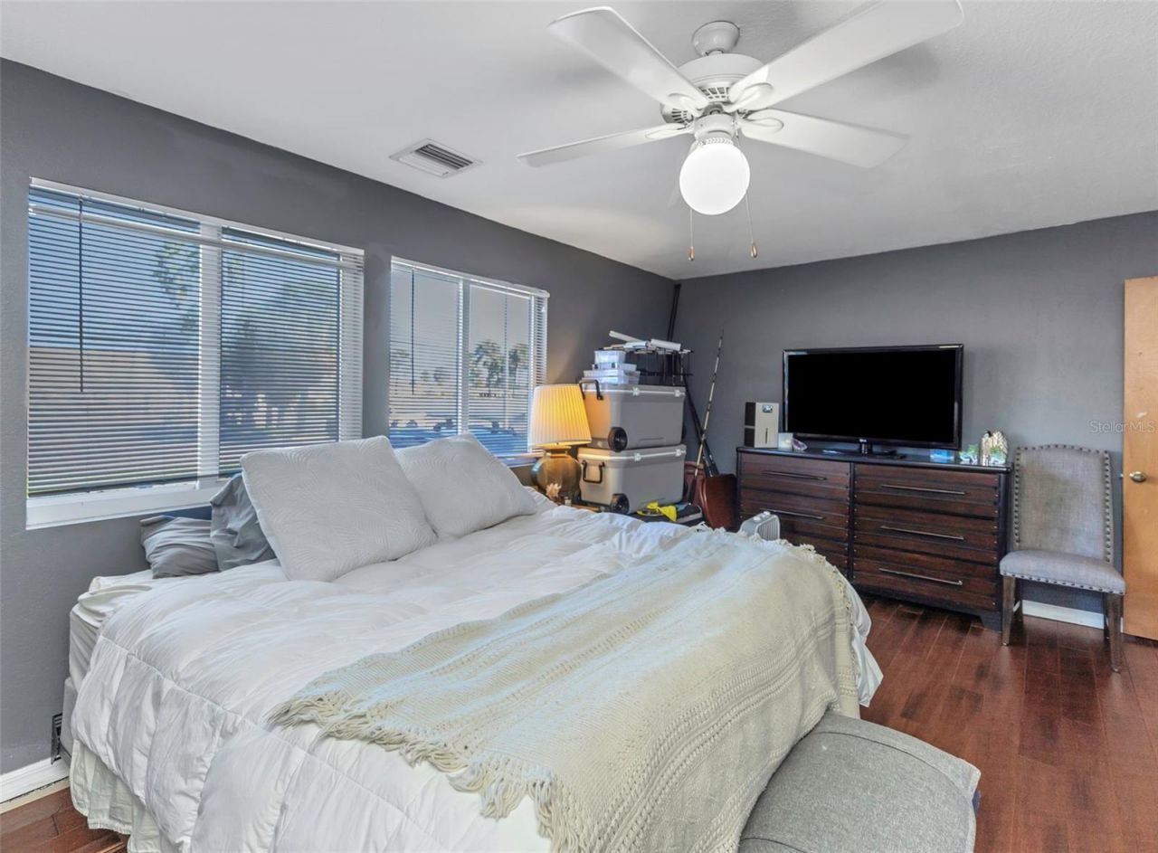 780 N Missouri Avenue , Largo, FL 33770 Photo