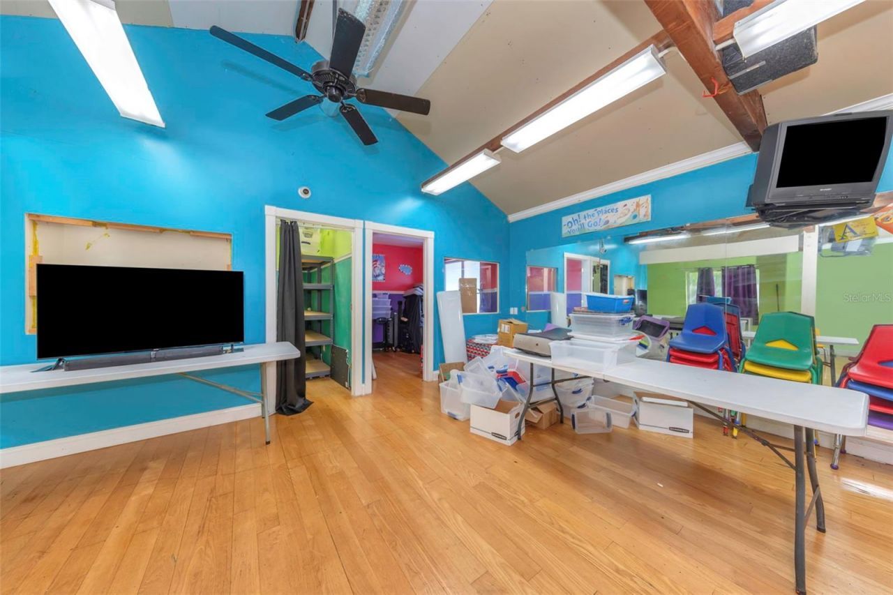 780 N Missouri Avenue , Largo, FL 33770 Photo