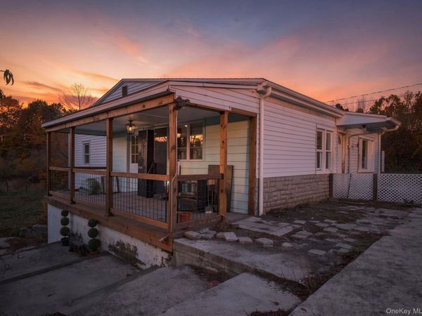3791 Rt 9W , Highland, NY 12528