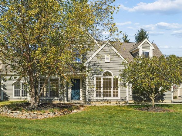 8412 Greenside Drive, Dublin, OH 43017