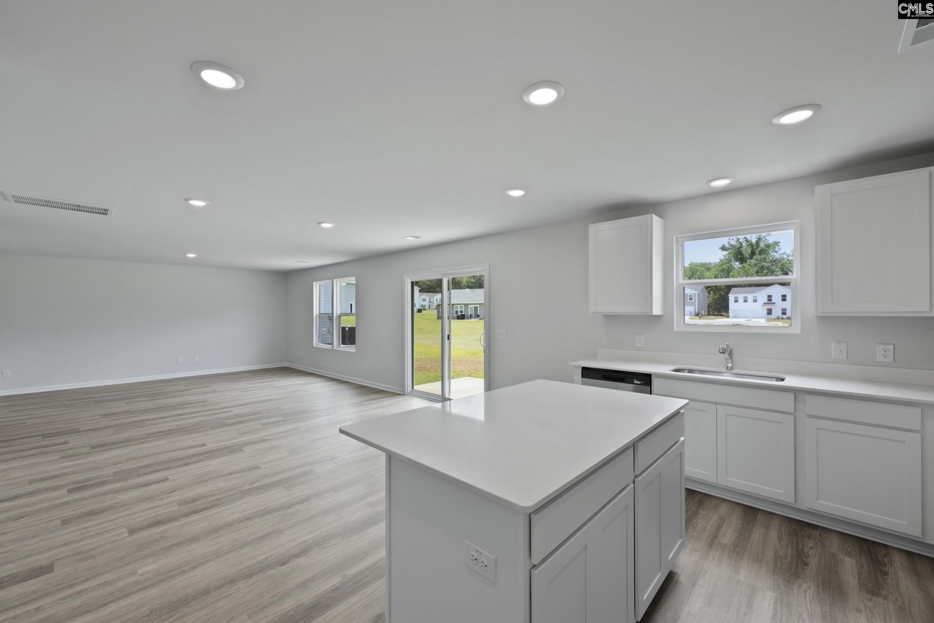 115 Artillery Lane  Photo 10