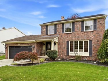 3540 Heatherwood Drive, Hamburg, NY 14075