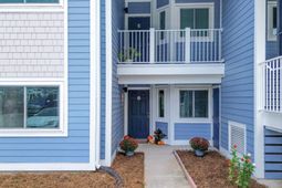 857 Liriope Lane photo 4