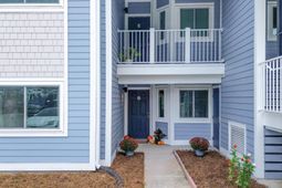 857 Liriope Lane photo 4