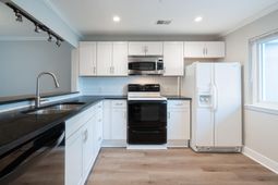 857 Liriope Lane photo 4