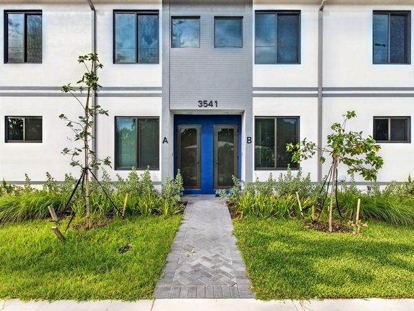 3541 NE 13th Avenue, Unit A, Oakland Park, FL 33334