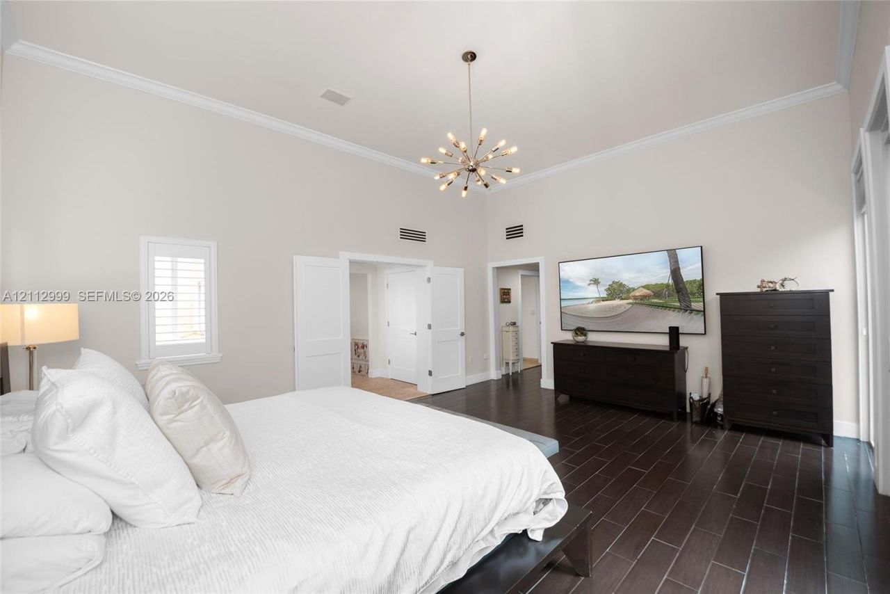 6157 Paradise Point Dr , Unit 6157, Palmetto Bay, FL 33157 Photo