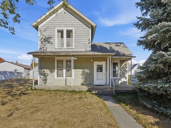 810 Adams St, Davenport, WA 99122