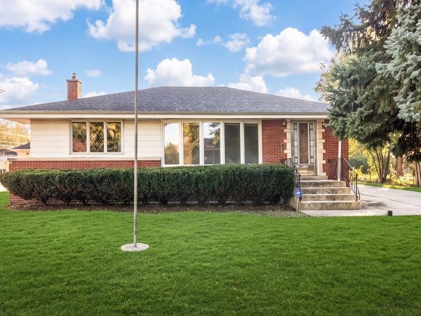 8144 W Courtland Avenue, Norridge, IL 60706