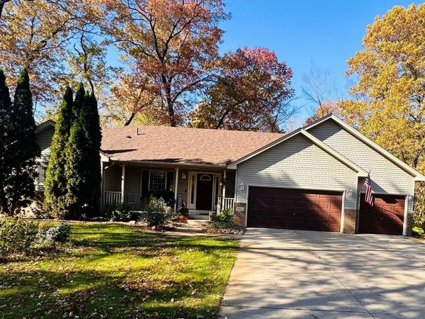 1931 Jenkins Street NE, East Bethel, MN 55011