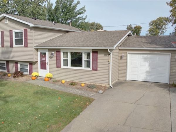26 Madeira Drive, Depew, NY 14043