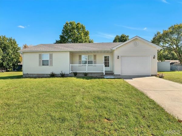 574 Bon Oaks Drive , Sullivan, MO 63080