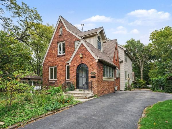 18029 Loomis Avenue , Homewood, IL 60430