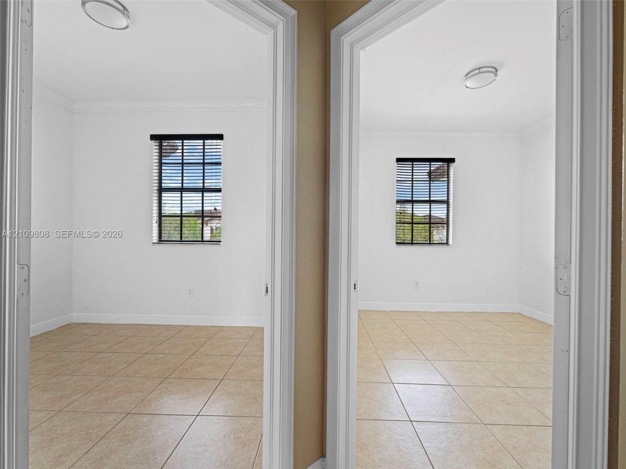 353 NE 37th Pl , Homestead, FL 33033 Photo