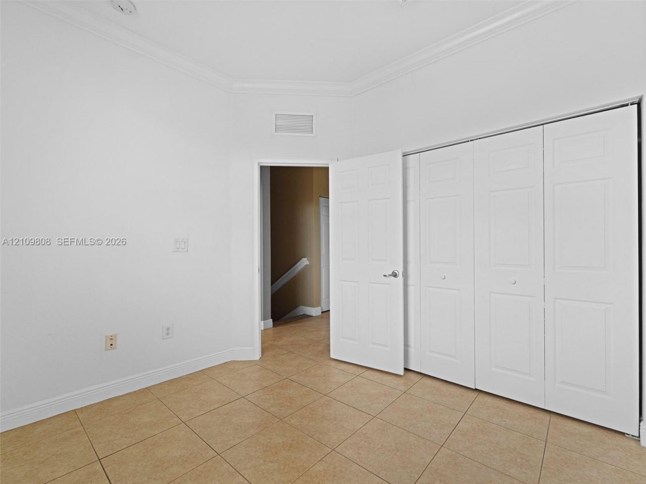 353 NE 37th Pl , Homestead, FL 33033 Photo