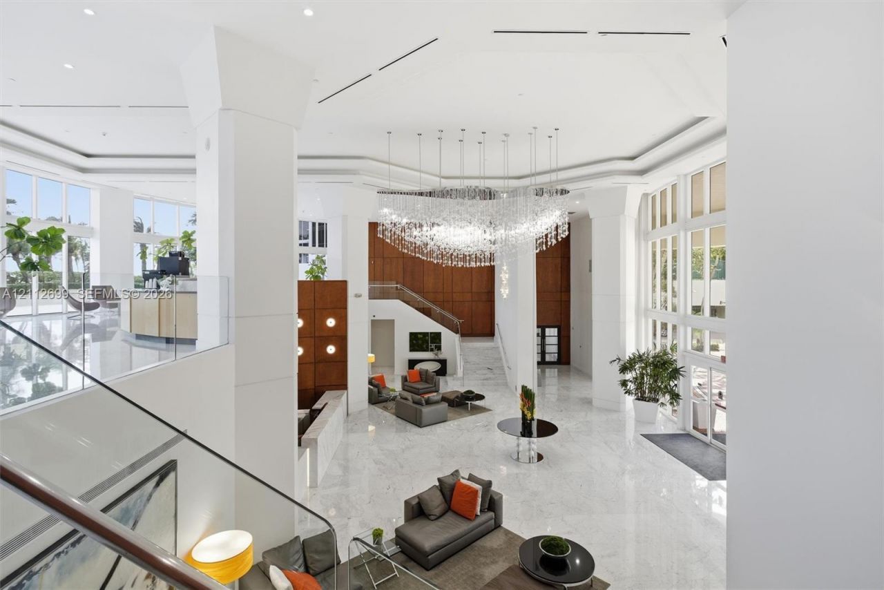 19111 Collins Ave , Unit 505, Sunny Isles Beach, FL 33160 Photo