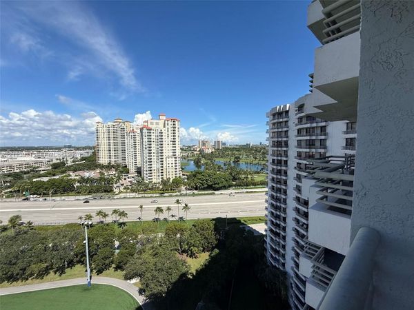 3300 NE 191st St , Unit 1801, Aventura, FL 33180