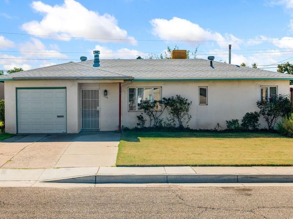 5708 Aztec Road NE, Albuquerque, NM 87110